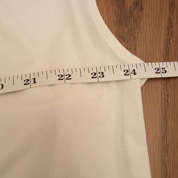 Banana Republic Size XXL Cream Top (NWT) - Picture 4 of 11